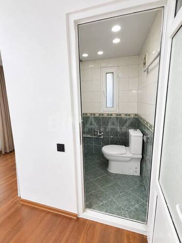 İcarəyə verilir 3 otaqlı köhnə tikili 135 m², Bayıl q., photo 30 from 32