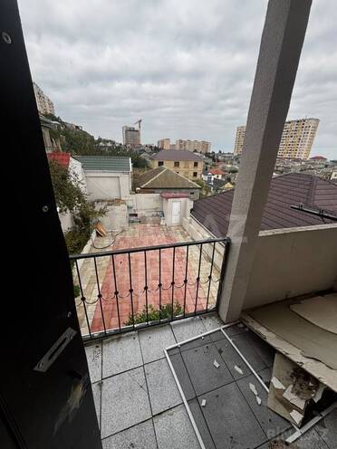 Satılır 4 otaqlı həyət evi/bağ evi 110 m², Yeni Günəşli q., photo 12 from 17