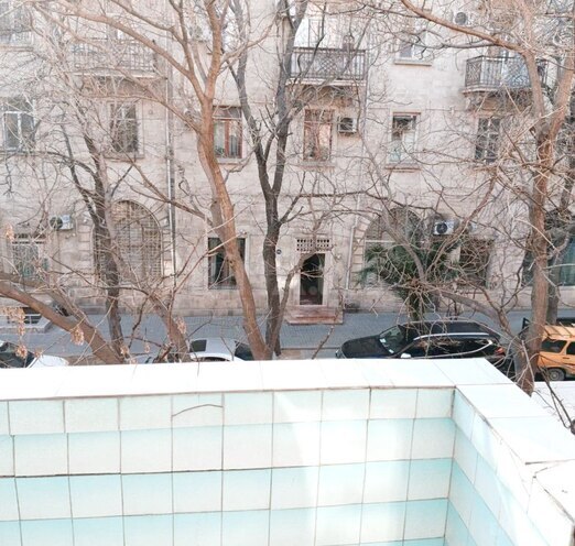 İcarəyə verilir 4 otaqlı köhnə tikili 120 m², Nəsimi r., photo 12 from 13