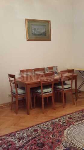 Продается 4-комн. вторичка 106 м², м. Низами, photo 22 from 31