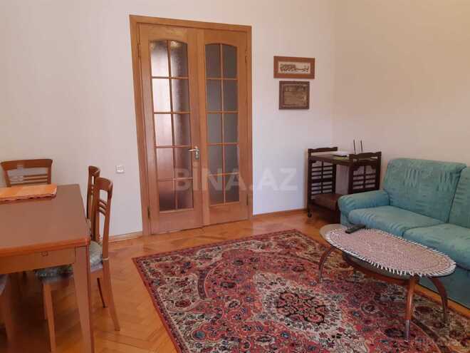 Продается 4-комн. вторичка 106 м², м. Низами, photo 4 from 31
