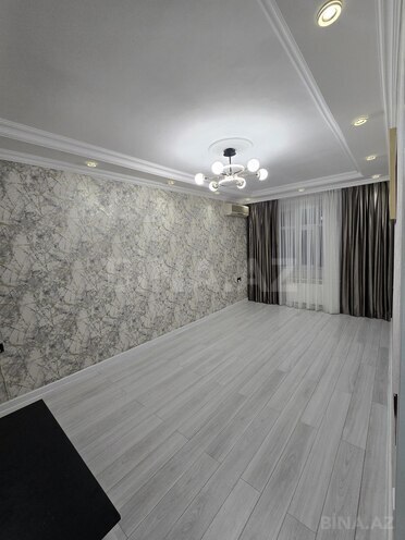 Продаётся 3-комн. вторичка 80 м², м. Ази Асланов, photo 1 from 17