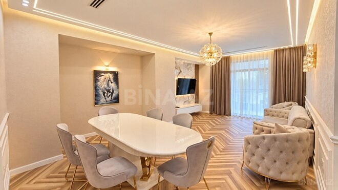 Сдается 3-комн. новостройка 148 м², м. 8 ноября, photo 1 from 20