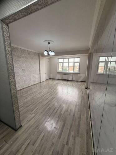 Сдаётся 3-комн. новостройка 70 м², м. Кара Караев, photo 1 from 12