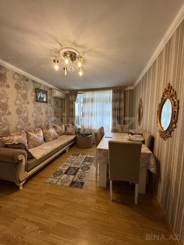 Satılır 2 otaqlı köhnə tikili 55 m², İnşaatçılar m., photo 1 from 9