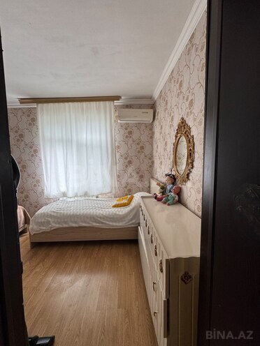 Satılır 2 otaqlı köhnə tikili 55 m², İnşaatçılar m., photo 4 from 9