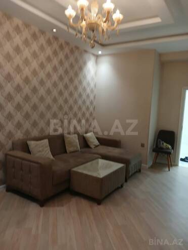 Сдается 2-комн. новостройка 70 м², м. Нефтчиляр, photo 3 from 15