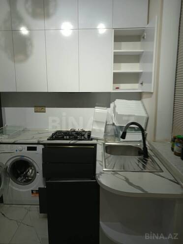 Сдается 2-комн. новостройка 70 м², м. Нефтчиляр, photo 9 from 15
