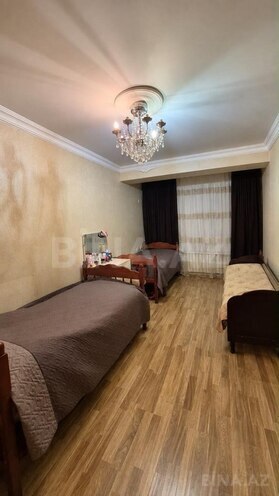 Продается 2-комн. вторичка 45 м², м. Нариман Нариманов, photo 1 from 6