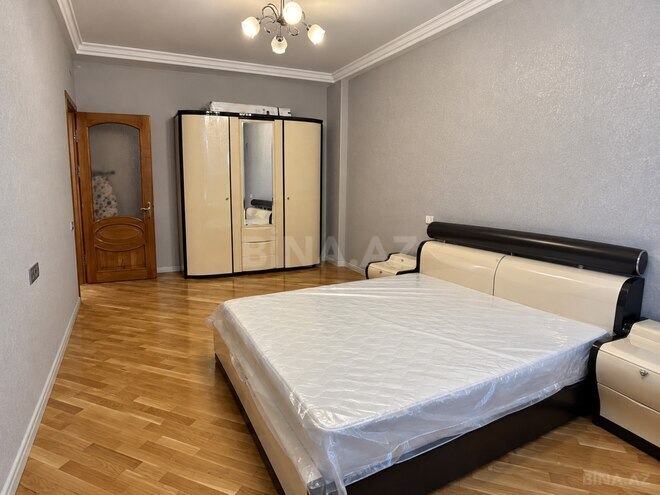 Сдается 2-комн. новостройка 91 м², м. 8 ноября, photo 9 from 26