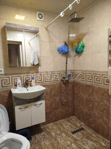 Satılır 2 otaqlı köhnə tikili 62 m², Nəsimi r., photo 17 from 19