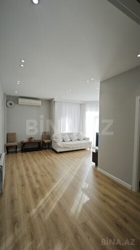 Продается 4-комн. новостройка 100 м², м. Нефтчиляр, photo 1 from 22