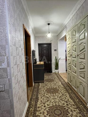 Satılır 4 otaqlı köhnə tikili 100 m², Xalqlar Dostluğu m., photo 9 from 23