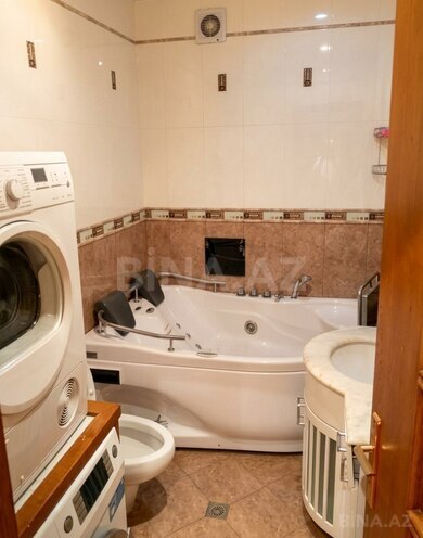 Satılır 4 otaqlı yeni tikili 203 m², Gənclik m., photo 7 from 8