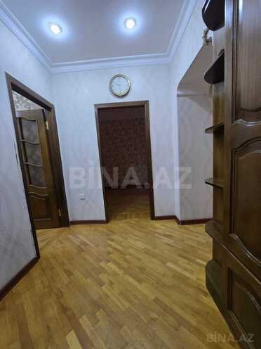 Сдаётся 3-комн. вторичка 75 м², м. Низами, photo 9 from 12
