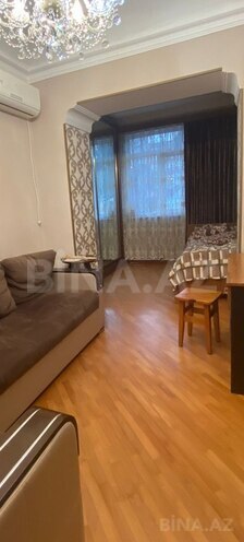 Сдаётся 3-комн. вторичка 75 м², м. Низами, photo 5 from 12