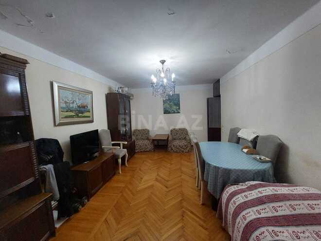 Продается 3-комн. вторичка 64 м², м. Мемар Аджеми, photo 1 from 11