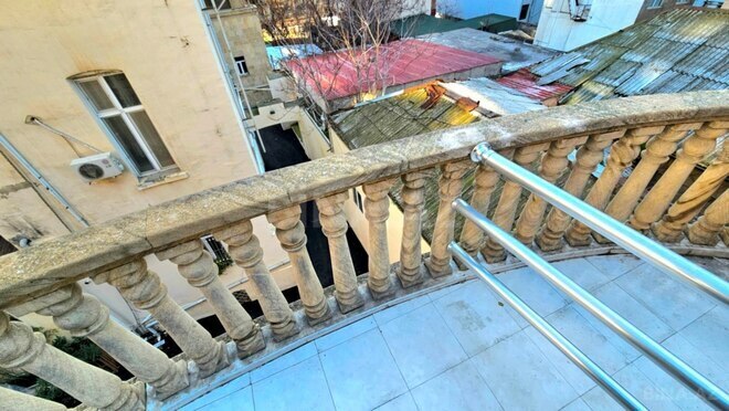 Продается 6-комн. офис 233 м², м. Низами, photo 10 from 14