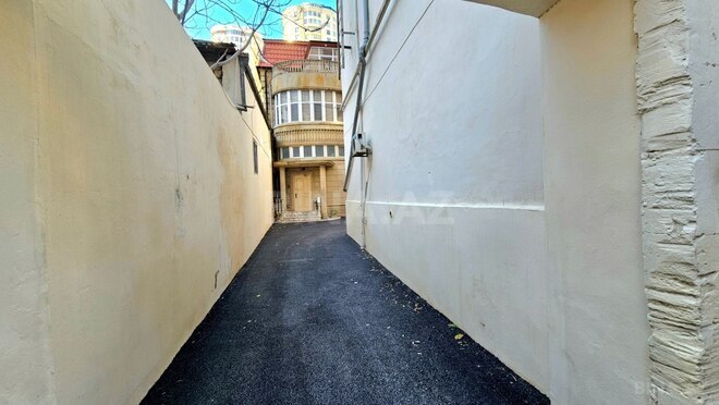 Продается 6-комн. офис 233 м², м. Низами, photo 13 from 14