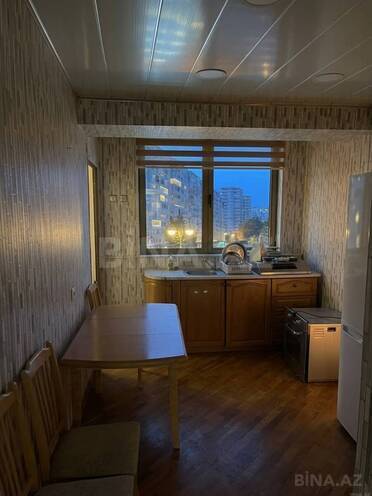 Satılır 4 otaqlı köhnə tikili 110 m², Elmlər Akademiyası m., photo 4 from 8