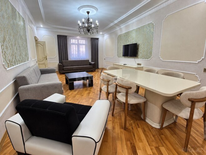 Сдается 2-комн. новостройка 112 м², Насиминский  р., photo 6 from 19