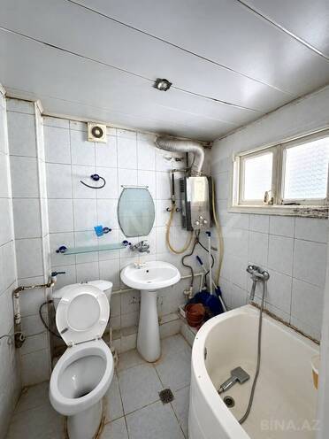 Продается 2-комн. вторичка 40 м², м. Нефтчиляр, photo 5 from 7