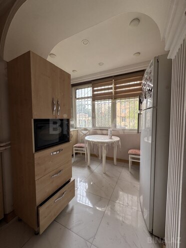 Продаётся 3-комн. вторичка 88 м², м. 20 января, photo 7 from 11