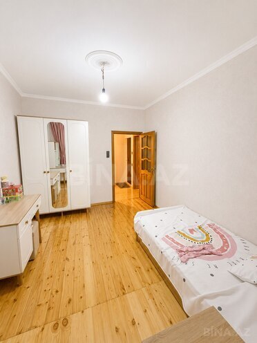 Продаётся 5-комн. вторичка 130 м², Хатаинский р., photo 15 from 22