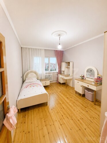 Продаётся 5-комн. вторичка 130 м², Хатаинский р., photo 14 from 22