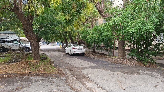 Продается 3-комн. вторичка 80 м², м. Элмляр Академиясы, photo 1 from 11