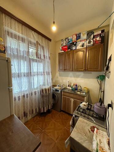 Продается 3-комн. вторичка 70 м², м. Нефтчиляр, photo 10 from 16