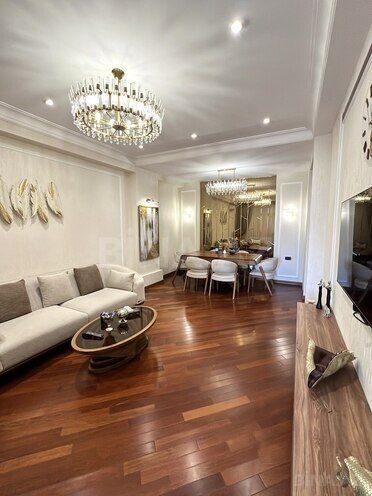 Продается 3-комн. новостройка 105 м², м. Нариман Нариманов, photo 1 from 16