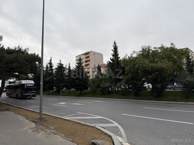 Продается 2-комн. вторичка 65 м², м. Кара Караев, photo 3 from 17