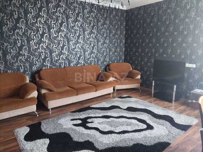 Сдается 2-комн. новостройка 80 м², м. Иншаатчылар, photo 1 from 12
