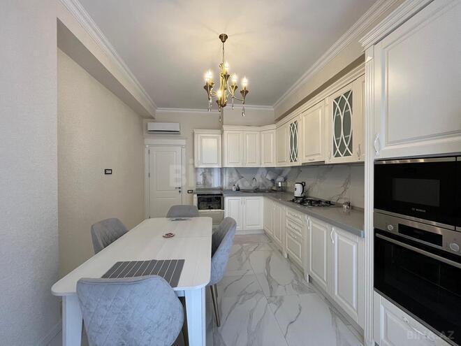 Сдаётся 3-комн. новостройка 110 м², м. Низами, photo 12 from 26
