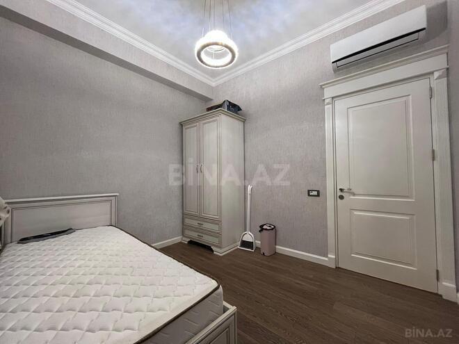 Сдаётся 3-комн. новостройка 110 м², м. Низами, photo 19 from 26