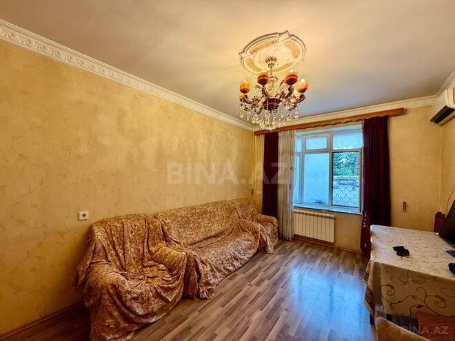 Продаётся 2-комн. вторичка 60 м², м. Кара Караев, photo 4 from 14