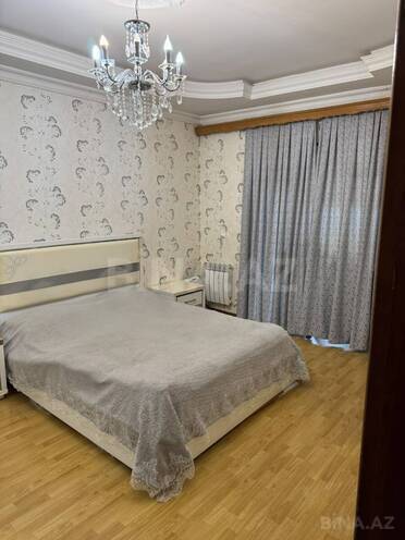 Продаётся 3-комн. вторичка 68 м², м. Нефтчиляр, photo 7 from 26