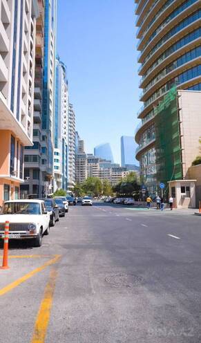 Satılır 4 otaqlı yeni tikili 190.6 m², 28 May m., photo 7 from 8