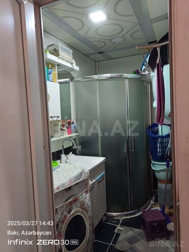Satılır 2 otaqlı köhnə tikili 68 m², Massiv D q., photo 16 from 17