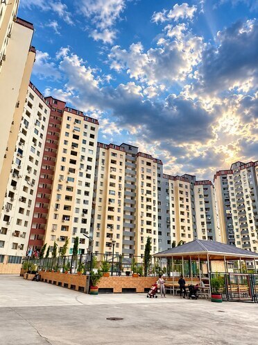 Продаётся 3-комн. новостройка 88 м², м. Ази Асланов, photo 1 from 23