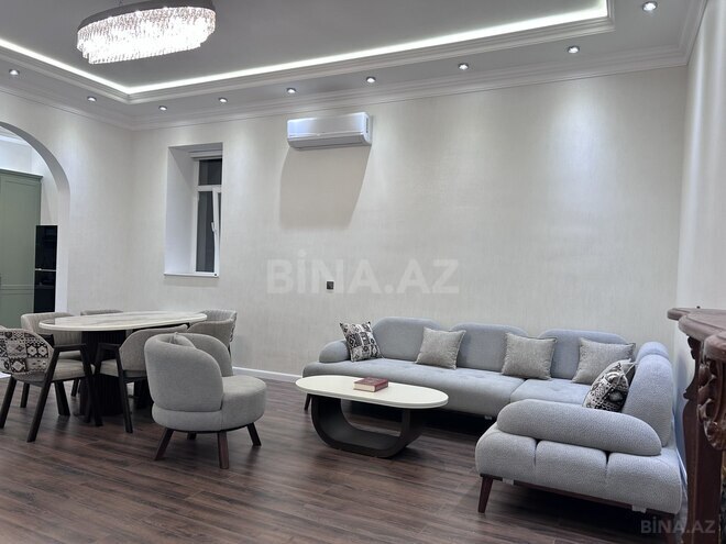 İcarəyə verilir 3 otaqlı yeni tikili 130 m², İçəri Şəhər m., photo 4 from 30