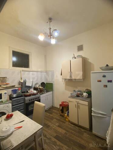 Satılır 2 otaqlı köhnə tikili 55 m², Bakıxanov q., photo 9 from 13