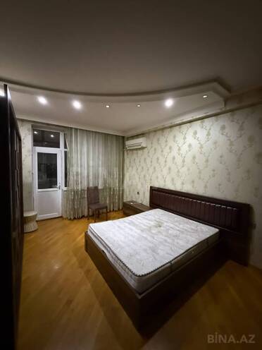 Сдаётся 3-комн. новостройка 96 м², Абшеронcкий  р., photo 9 from 18
