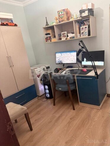 Продается 3-комн. вторичка 65 м², м. Ази Асланов, photo 9 from 15