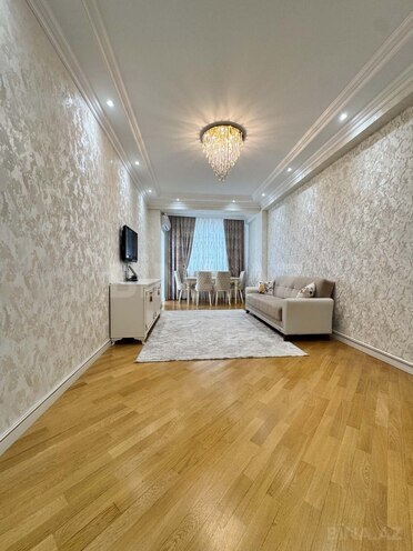 Продается 2-комн. новостройка 65 м², пос. 8-й мкр, photo 1 from 19