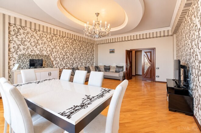 İcarəyə verilir 3 otaqlı yeni tikili 135 m², İnşaatçılar m., photo 3 from 16