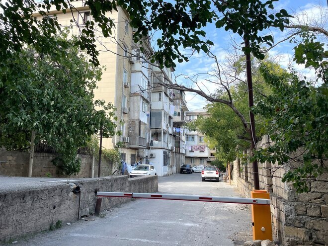 Satılır 3 otaqlı köhnə tikili 50 m², Elmlər Akademiyası m., photo 14 from 15