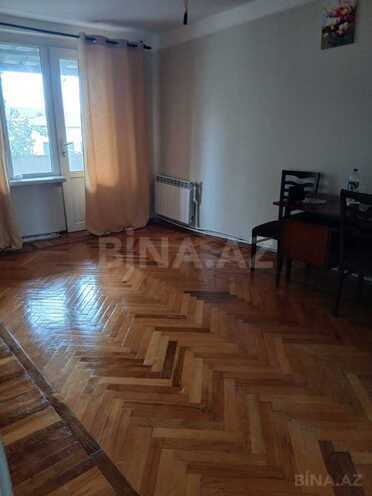 Сдается 2-комн. вторичка 45 м², м. Гянджлик, photo 1 from 12