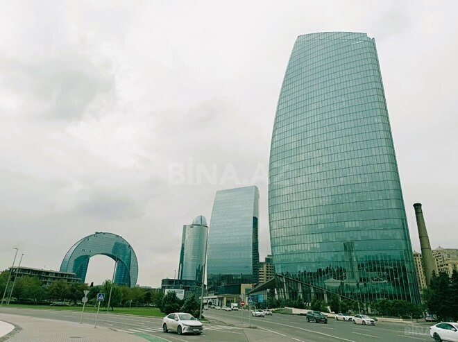 Сдается 3-комн. вторичка 95 м², м. Шах Исмаил Хатаи, photo 30 from 31